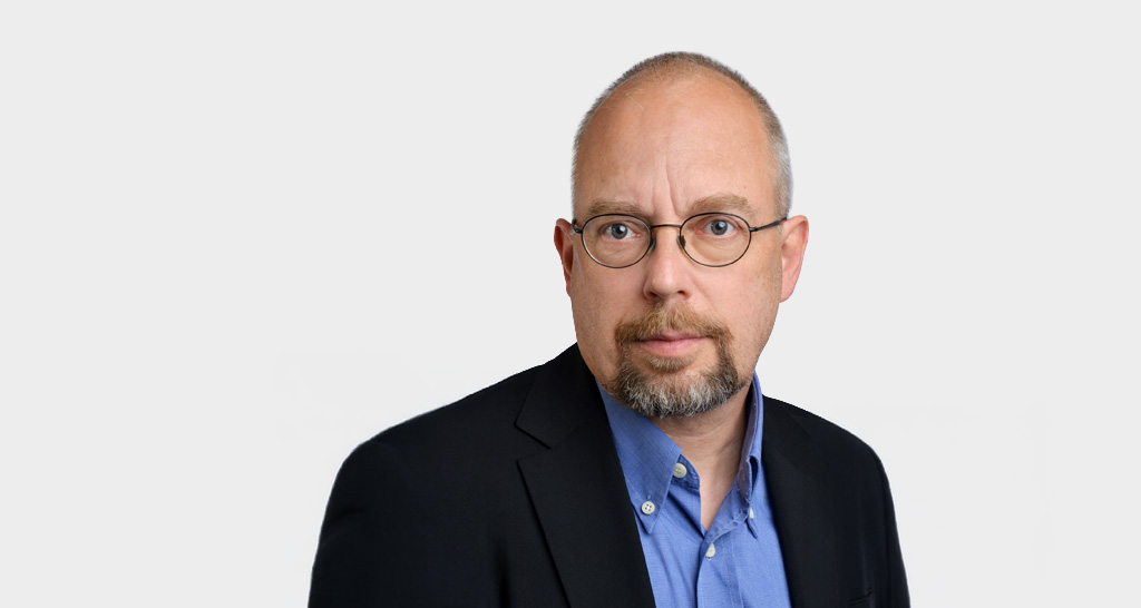 Porträt von Prof. Dr. Ralph Eismann, ehemaliger Gruppenleiter der Forschungsgruppe Erneuerbare Energie und Gebäudetechnik des Instituts Nachhaltigkeit und Energie am Bau INEB FHNW
