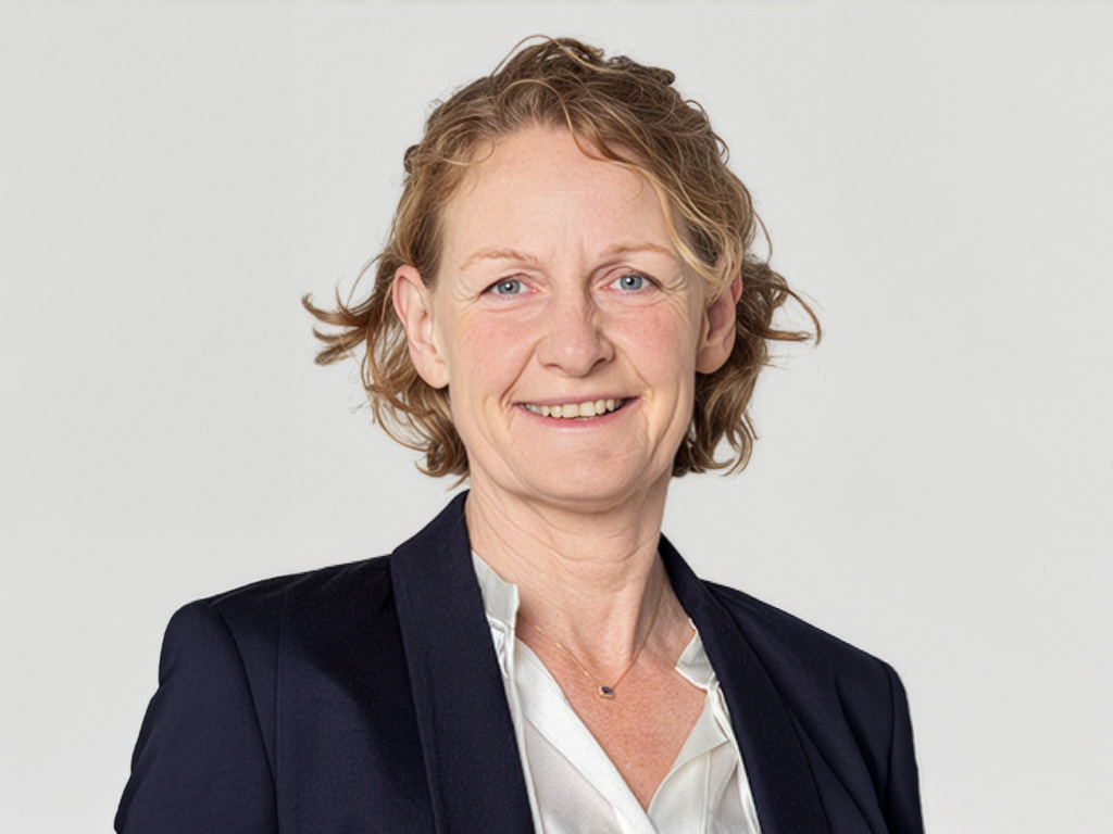 Porträtbild von Prof. Dr. Sibylle Olbert-Bock.